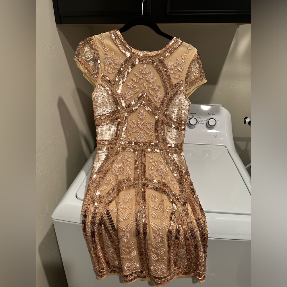 Lulu’s Homecoming/Bodycon dress